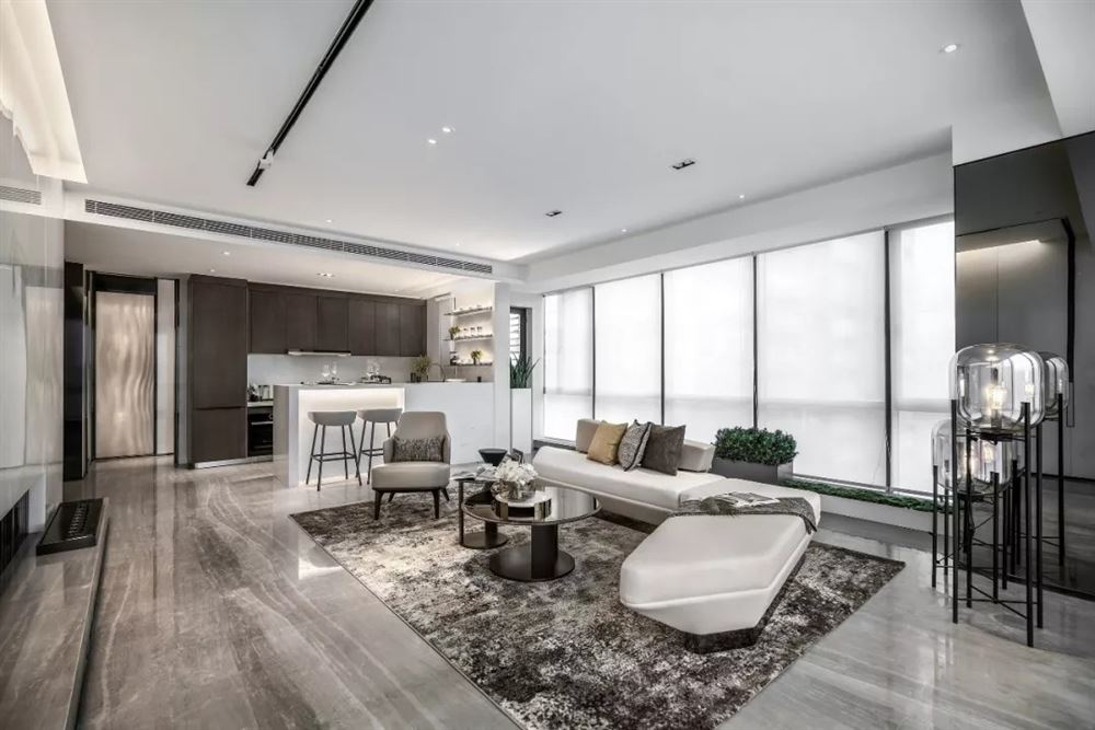 湛江市天潤御海灣輕奢風(fēng)格四居室裝修案例