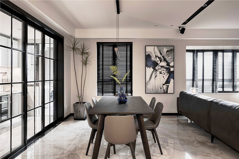 現(xiàn)代簡約風(fēng)格室內(nèi)家裝案例效果圖-餐廳 現(xiàn)代簡約風(fēng)格室內(nèi)家裝案例效果圖-餐廳