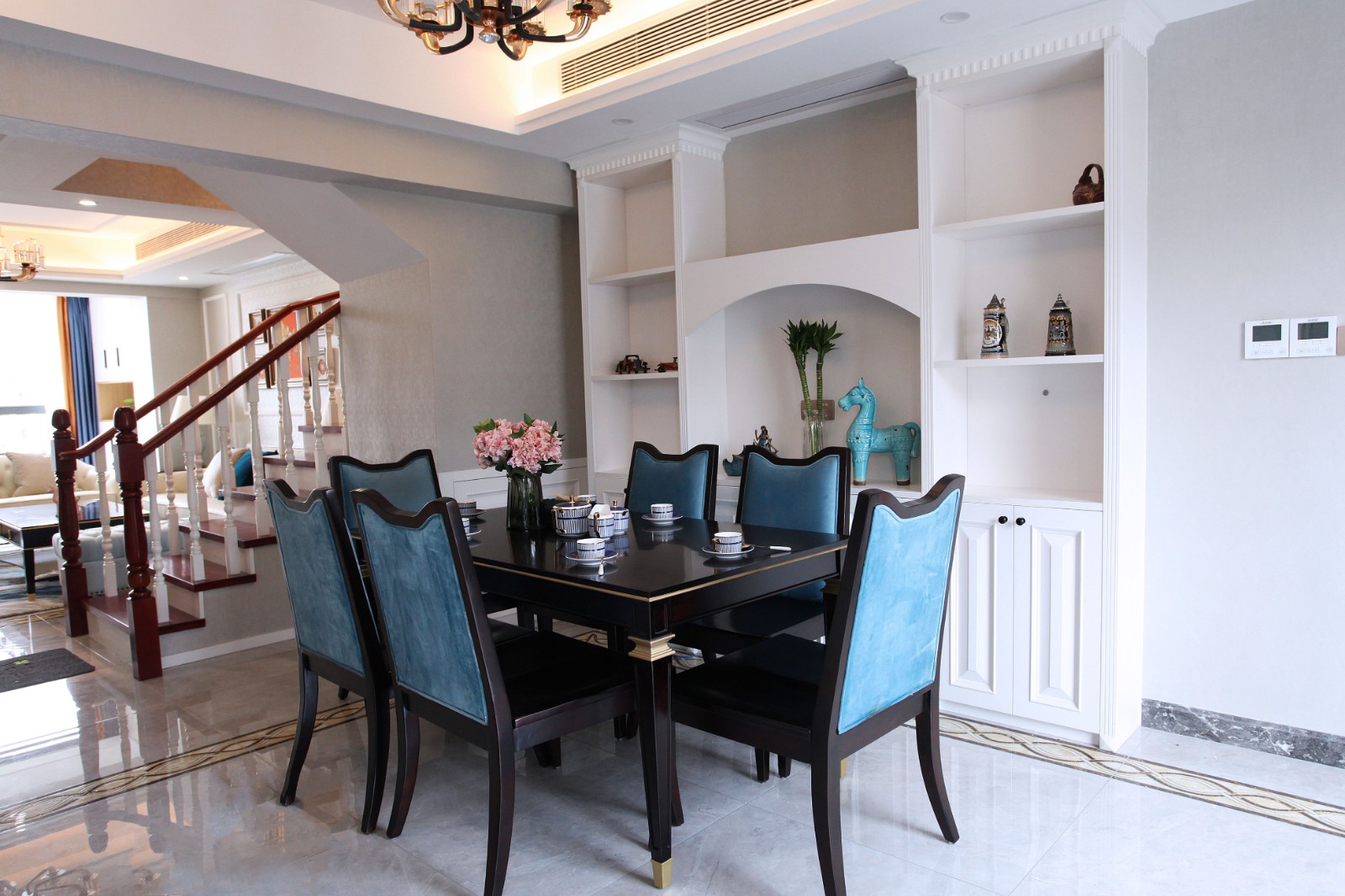 簡(jiǎn)歐風(fēng)格家裝設(shè)計(jì)室內(nèi)裝修效果圖-餐廳 簡(jiǎn)歐風(fēng)格家裝設(shè)計(jì)室內(nèi)裝修效果圖-餐廳