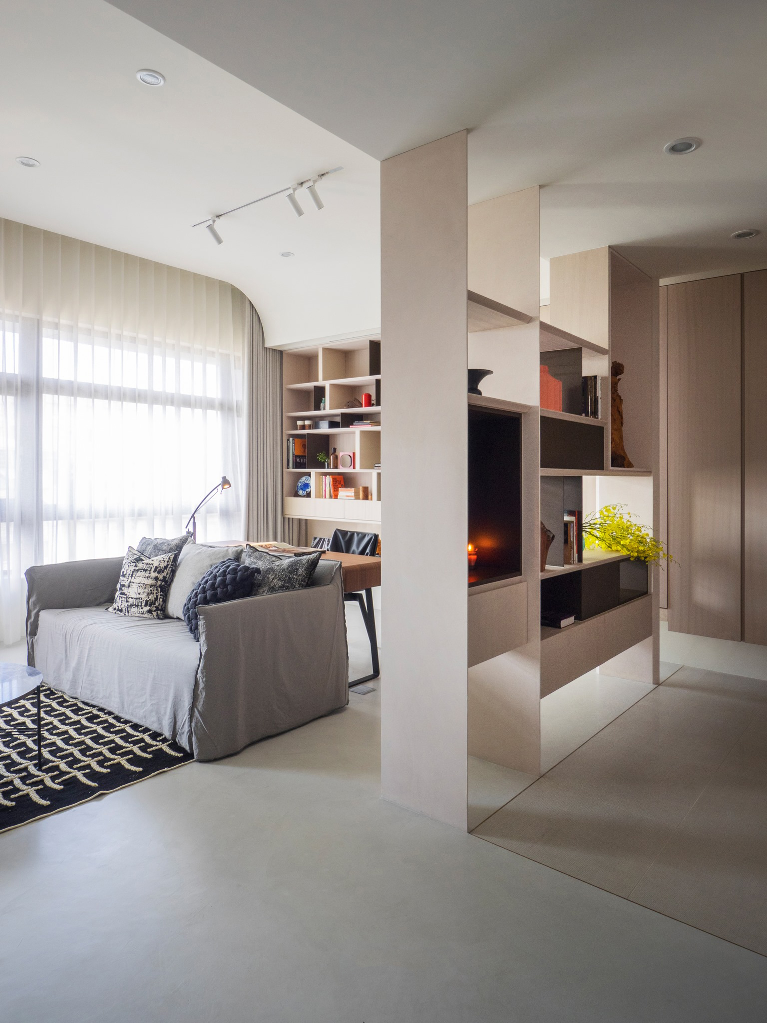 現代混搭風格室內設計家裝案例-玄關柜 現代混搭風格室內設計家裝案例-玄關柜