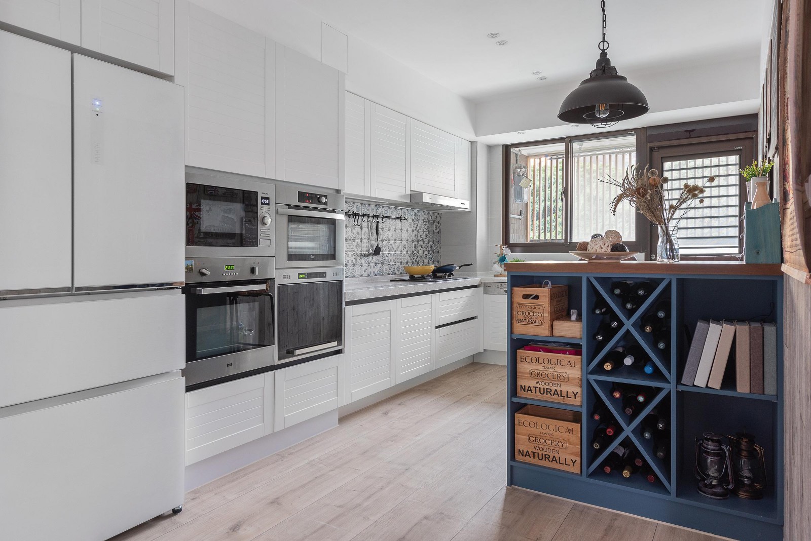 佛山裝修公司英式鄉(xiāng)村風(fēng)格室內(nèi)裝修效果圖-廚房 佛山裝修公司英式鄉(xiāng)村風(fēng)格室內(nèi)裝修效果圖-廚房