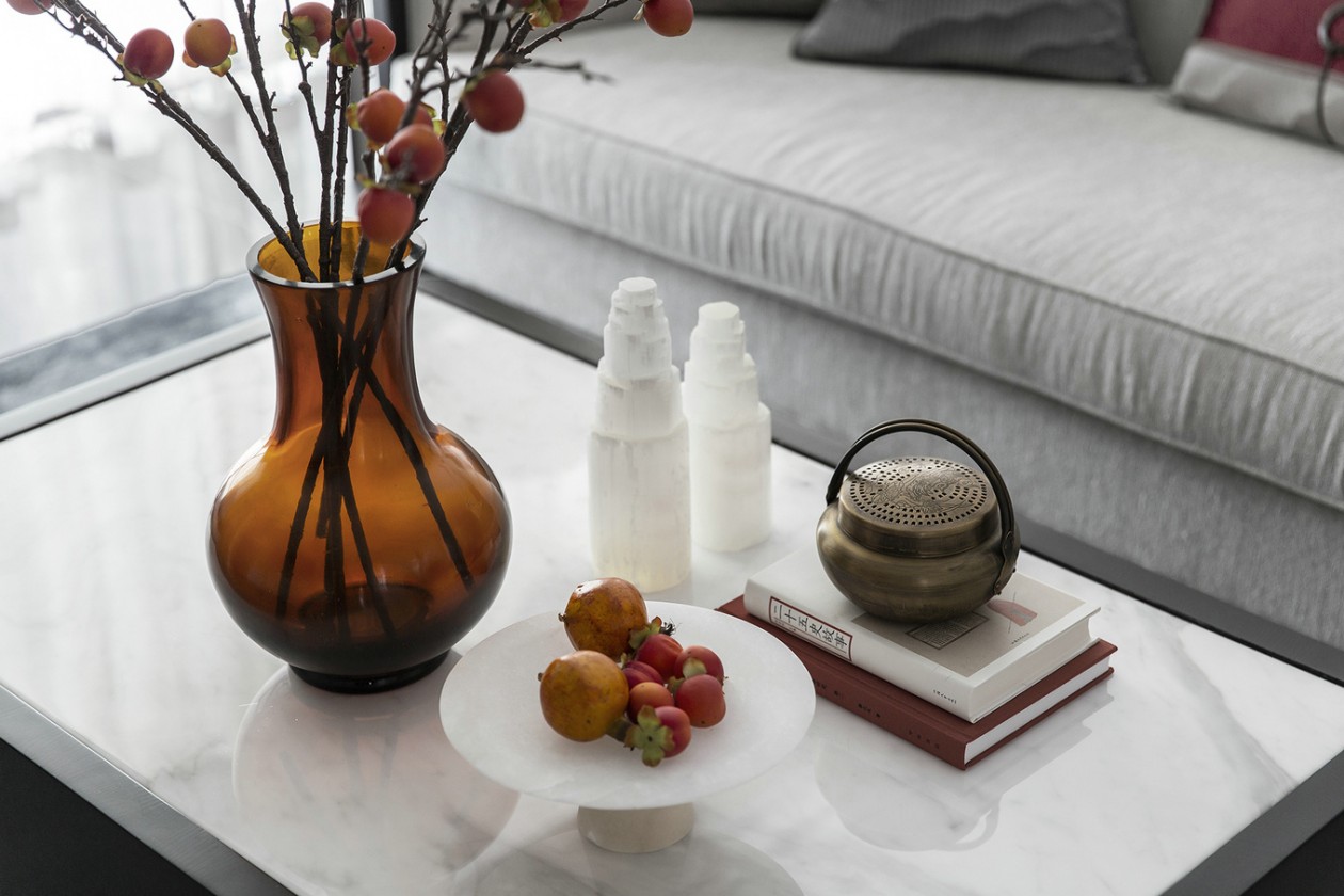 新中式風(fēng)格室內(nèi)家裝案例效果圖-客廳茶幾 新中式風(fēng)格室內(nèi)家裝案例效果圖-客廳茶幾