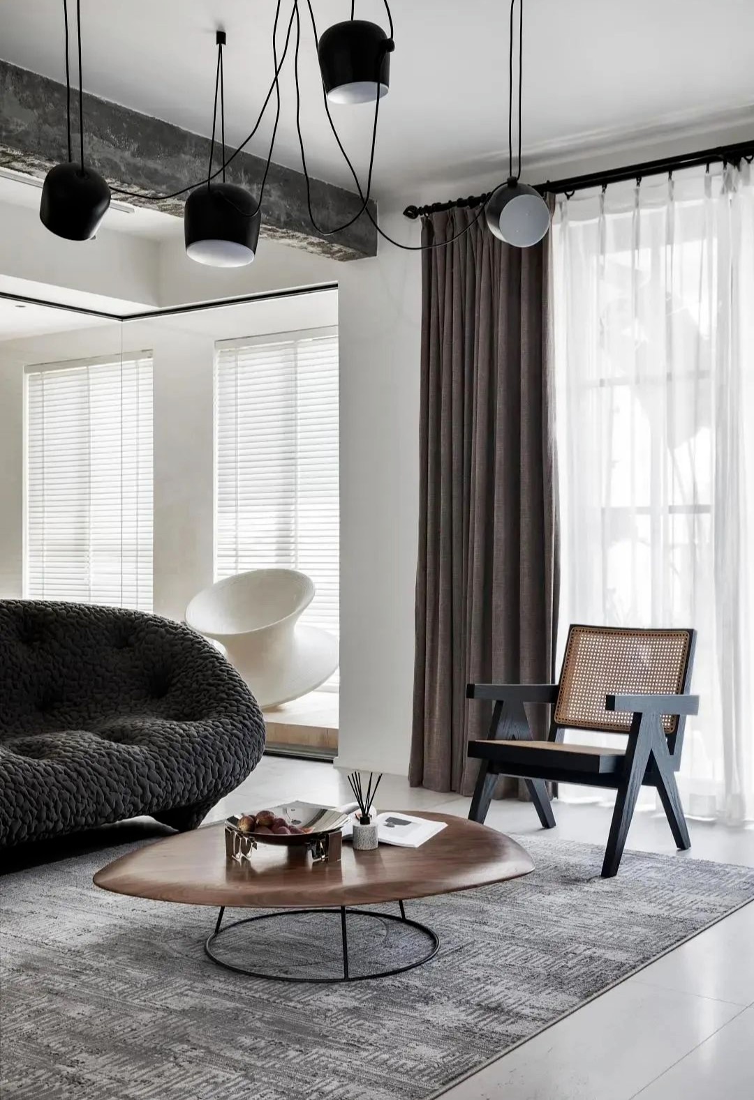 現(xiàn)代簡(jiǎn)約風(fēng)格家裝設(shè)計(jì)室內(nèi)裝修效果圖-客廳茶幾 現(xiàn)代簡(jiǎn)約風(fēng)格家裝設(shè)計(jì)室內(nèi)裝修效果圖-客廳茶幾