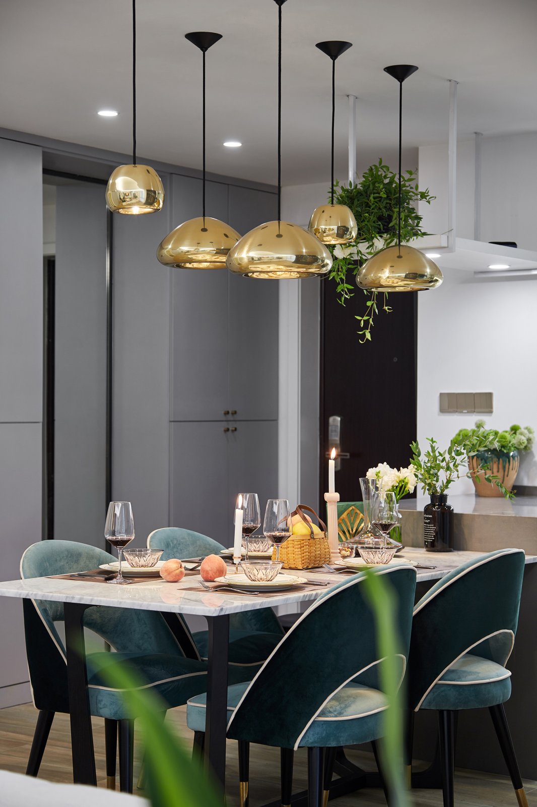 佛山裝修公司現(xiàn)代簡約風(fēng)格室內(nèi)裝修效果圖-餐廳 佛山裝修公司現(xiàn)代簡約風(fēng)格室內(nèi)裝修效果圖-餐廳