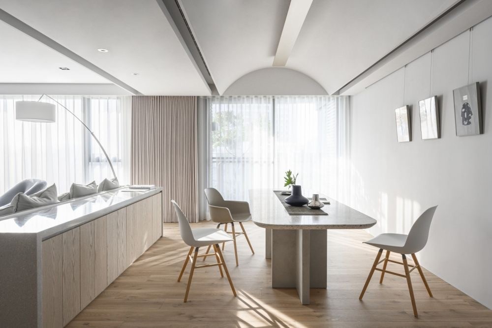 原木米白簡約風格室內(nèi)家裝案例效果圖-餐廳 原木米白簡約風格室內(nèi)家裝案例效果圖-餐廳