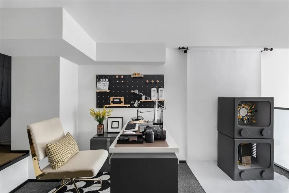 廣州市遠(yuǎn)洋招商保利東灣其他復(fù)式裝修案例