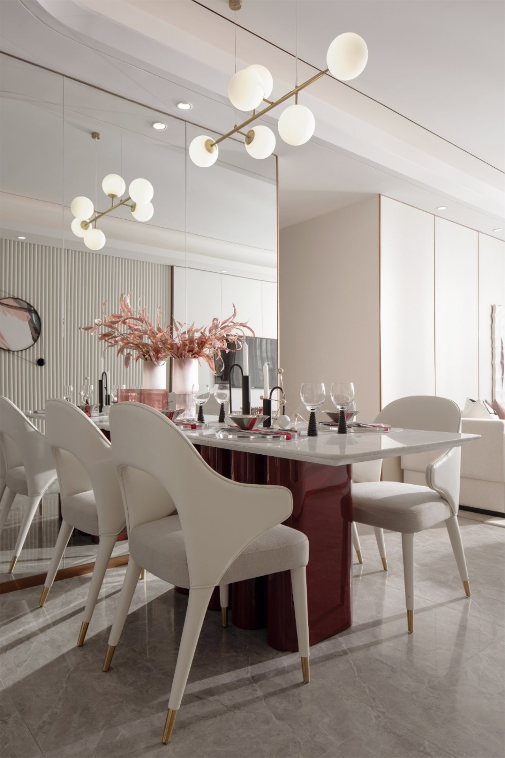 現(xiàn)代輕奢風(fēng)格室內(nèi)設(shè)計家裝案例-餐廳 現(xiàn)代輕奢風(fēng)格室內(nèi)設(shè)計家裝案例-餐廳