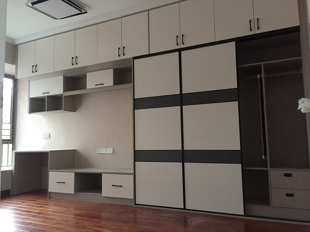 現(xiàn)代簡約風(fēng)格室內(nèi)裝修設(shè)計效果圖-龍光水悅熙園三居145平米-室內(nèi)裝修設(shè)計臥室 現(xiàn)代簡約風(fēng)格室內(nèi)裝修設(shè)計效果圖-龍光水悅熙園三居145平米-室內(nèi)裝修設(shè)計臥室