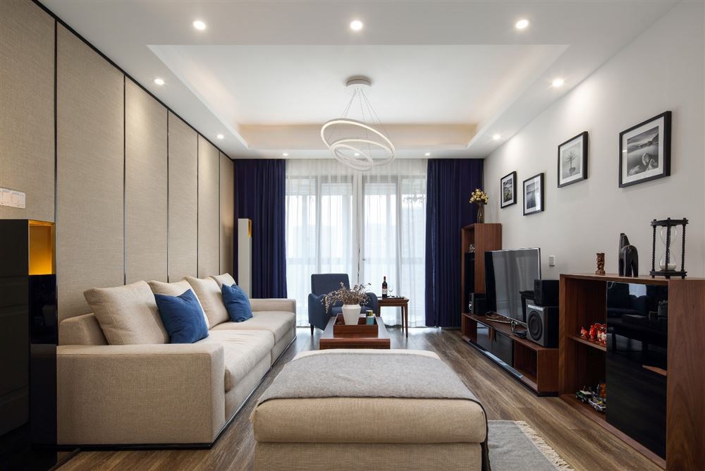 廣州市東華東路小區(qū)新中式風格三居室裝修案例