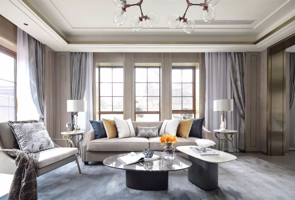 廣州市萬科城市花園(黃埔)輕奢風格三居室裝修案例