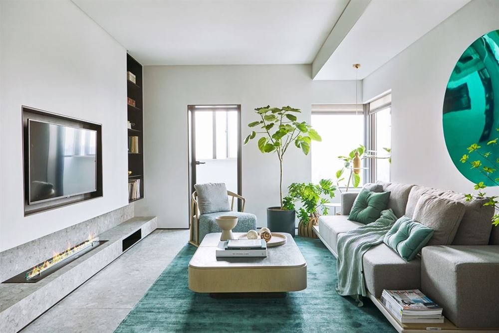 廣州市廟前西街小區(qū)歐式風(fēng)格三居室裝修案例