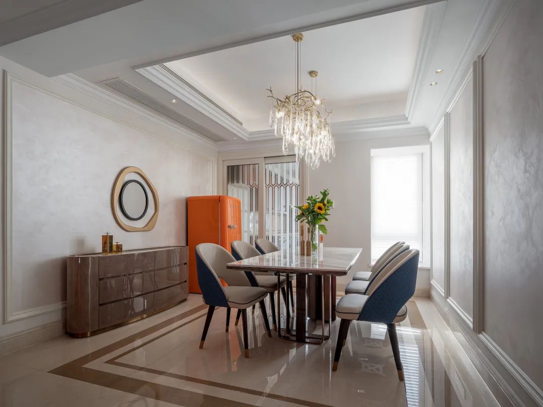 裝修案例現(xiàn)代輕奢風(fēng)格室內(nèi)裝修效果圖-餐廳 裝修案例現(xiàn)代輕奢風(fēng)格室內(nèi)裝修效果圖-餐廳