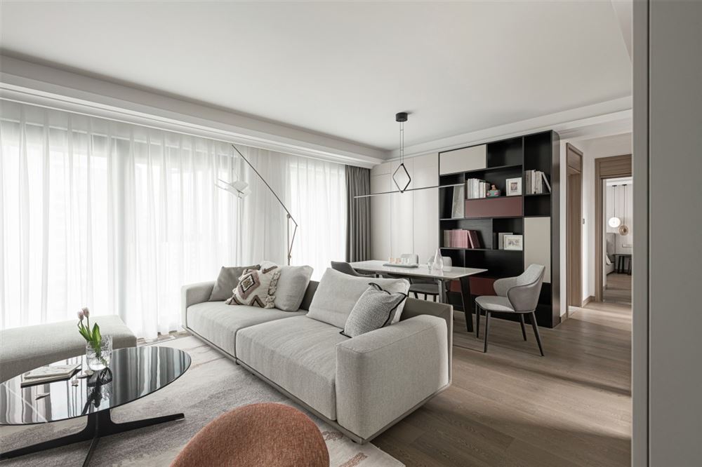 佛山市旭輝恒基鉑仕灣現(xiàn)代簡(jiǎn)約風(fēng)格三居室裝修案例