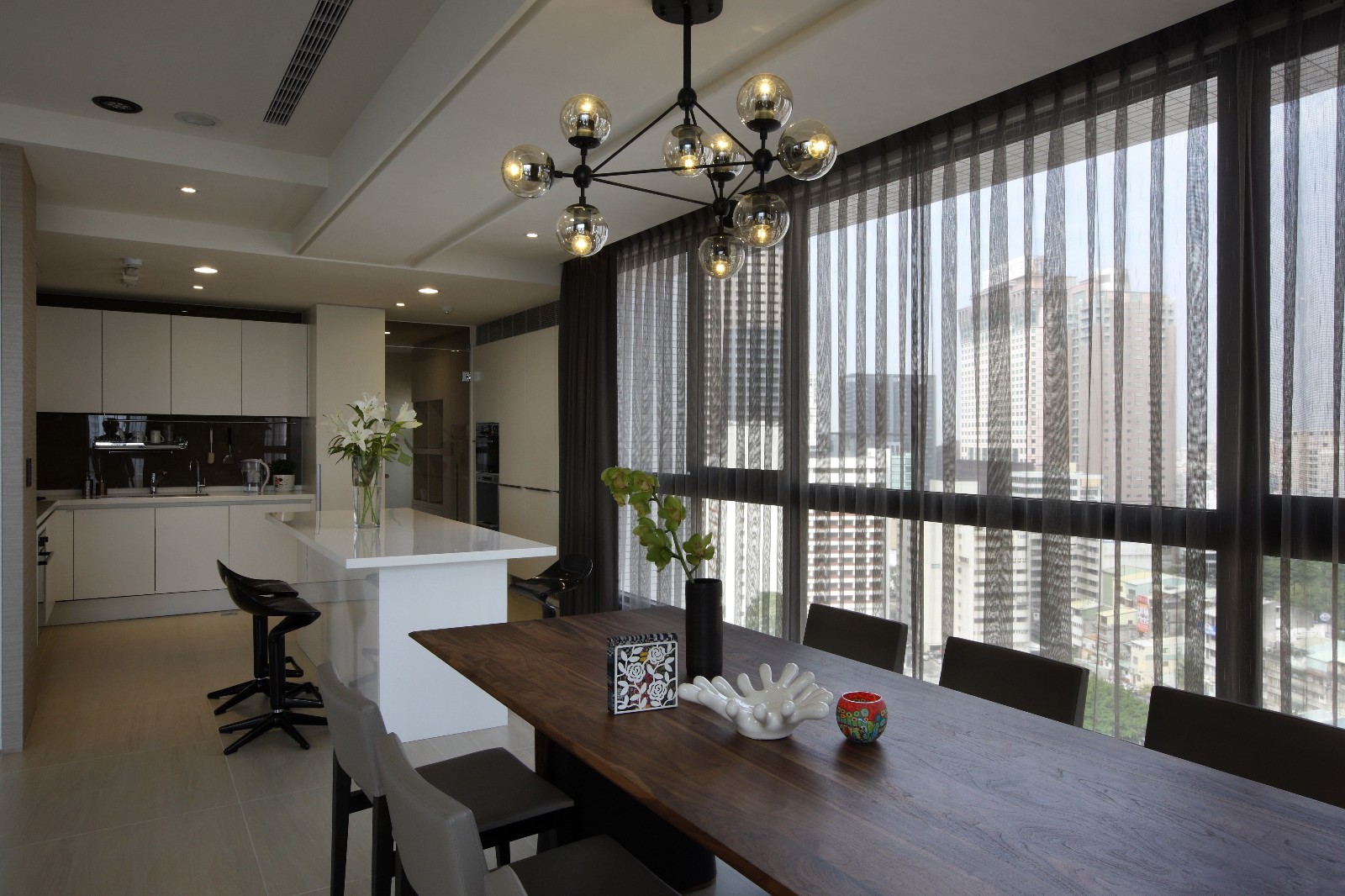 現(xiàn)代簡(jiǎn)約風(fēng)格家裝設(shè)計(jì)室內(nèi)裝修效果圖-餐廳 現(xiàn)代簡(jiǎn)約風(fēng)格家裝設(shè)計(jì)室內(nèi)裝修效果圖-餐廳