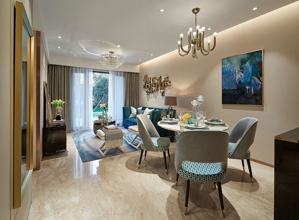 南寧市潤華尚城街區(qū)輕奢風(fēng)格三居室裝修案例