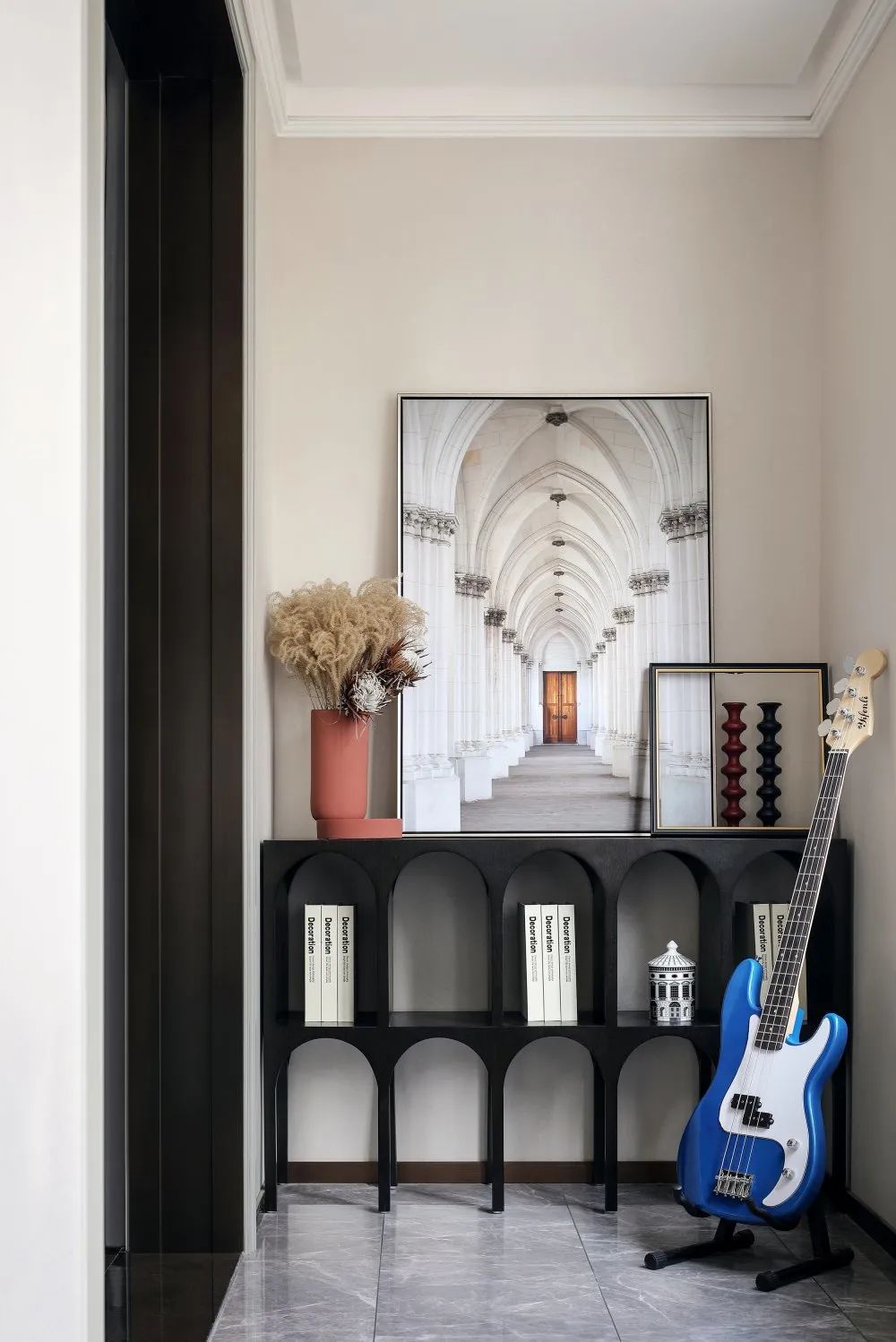 現(xiàn)代歐式風(fēng)格室內(nèi)設(shè)計(jì)家裝案例-過(guò)道 現(xiàn)代歐式風(fēng)格室內(nèi)設(shè)計(jì)家裝案例-過(guò)道