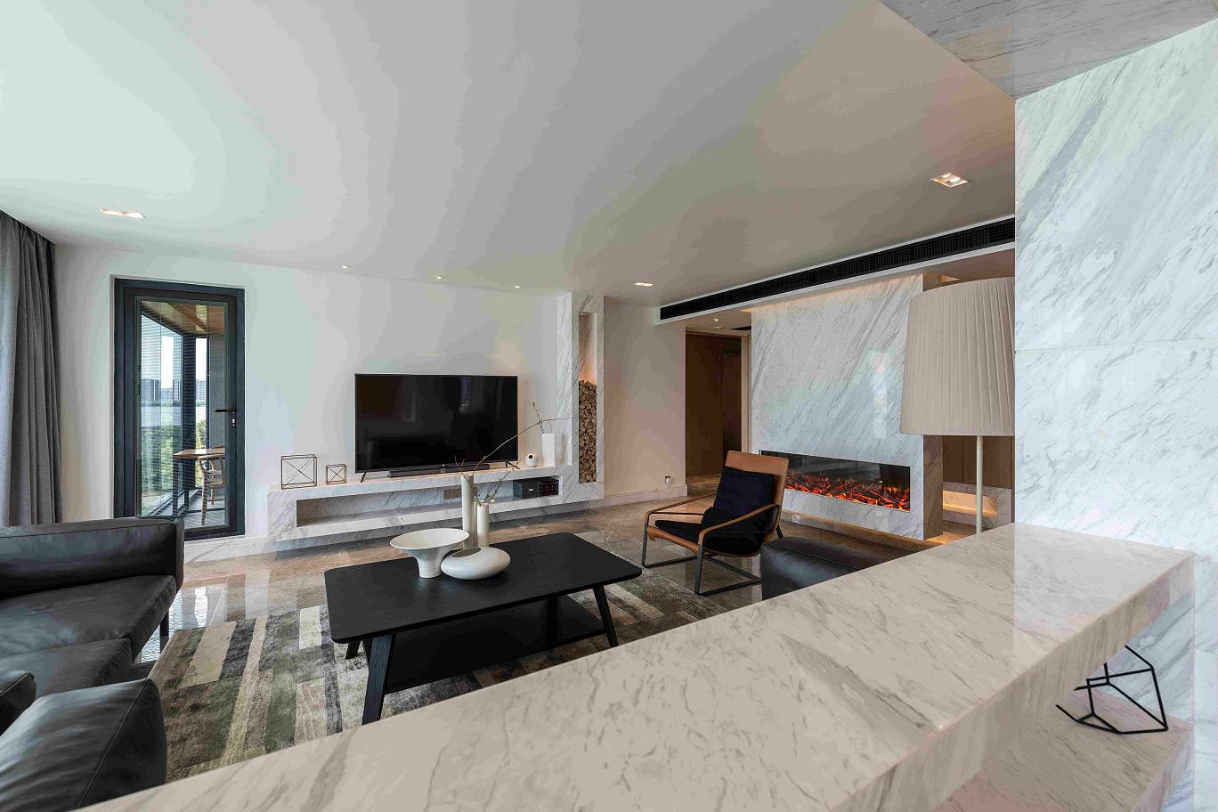 廣州市東方新世界現(xiàn)代簡(jiǎn)約風(fēng)格三居室裝修案例