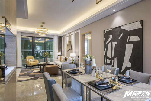 自貢市銀海&middot;金域國際一期輕奢風(fēng)格四居室裝修案例